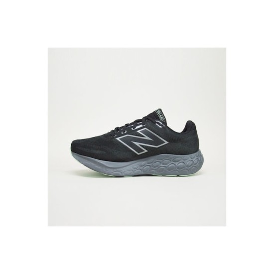 NEW BALANCE 680v8 M680WBK8